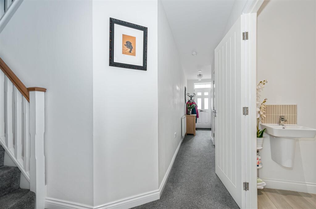 21 Harrison Croft-15.jpg