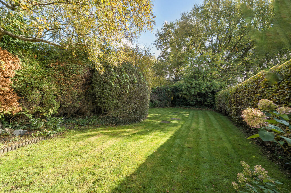 1371287-17-68f8cd...