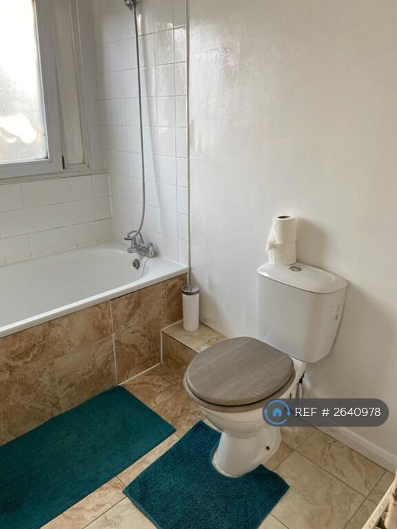Shared Bathroom 
