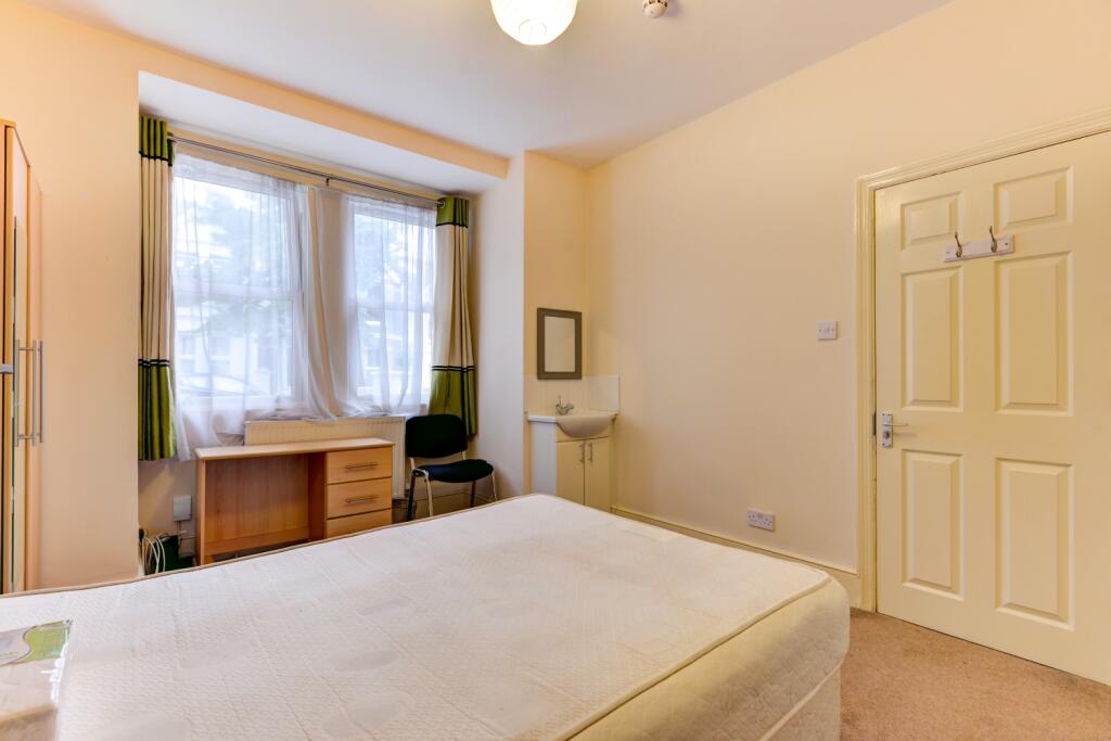 62 Bernard Bedroom 1 (2)