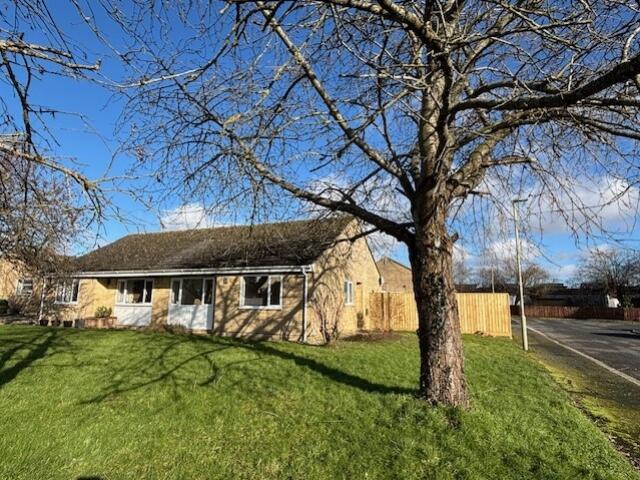 5 Larksfield front 4