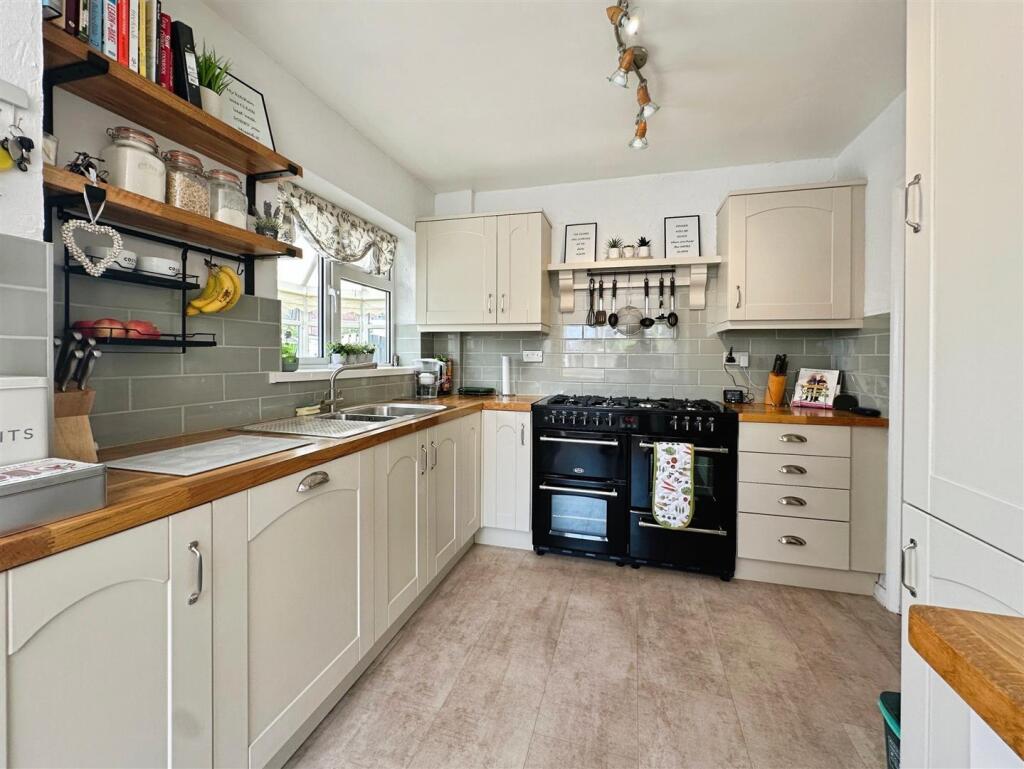 e1d39d89--45AD-BAE9-FD2F2E4A9C79-10334-0000222D560