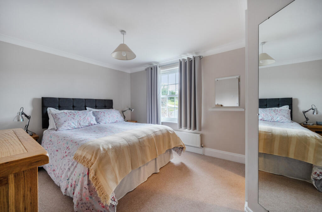 1395366-11-695e54...