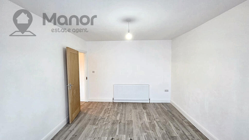 WhatsApp Image 2025-10-06 at 11.59.31 (2)