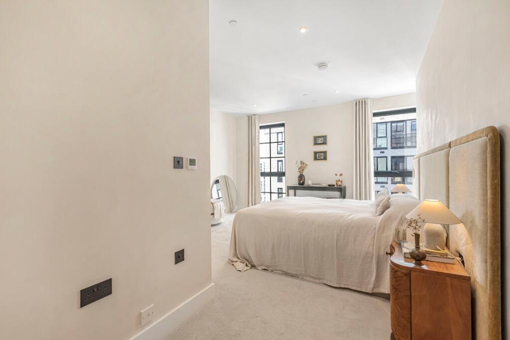 property in Graphite Square, 
Albert Embankment, SE11