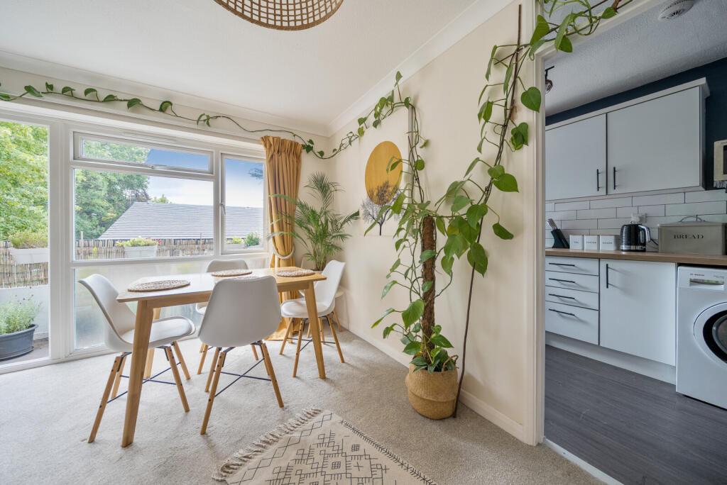 1335275-9-6894860...