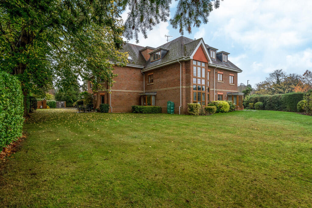 1376839-3-690dda2...