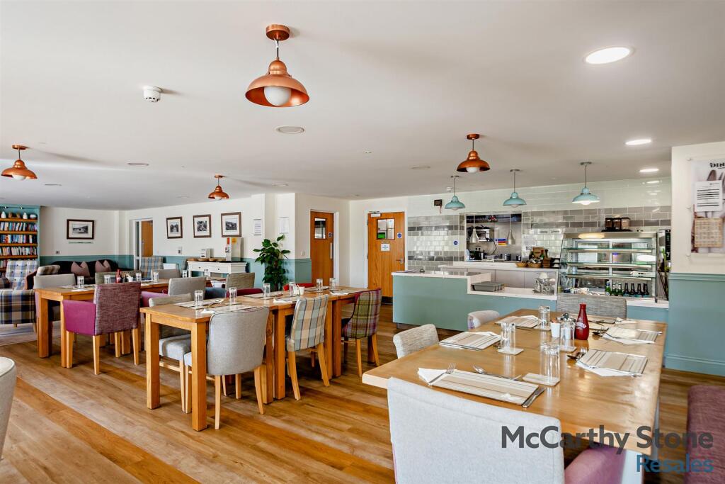 8656575-interior02-800.jpg