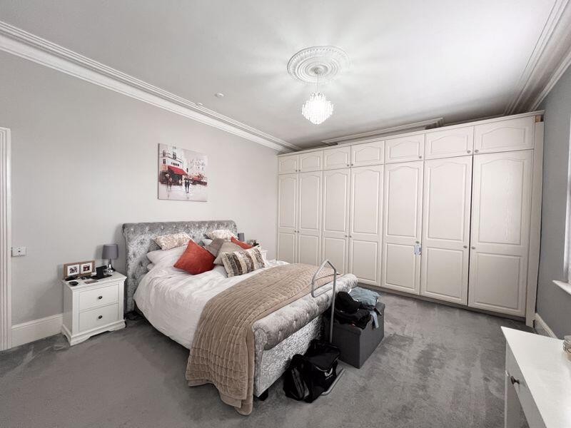 17 - Bedroom 1