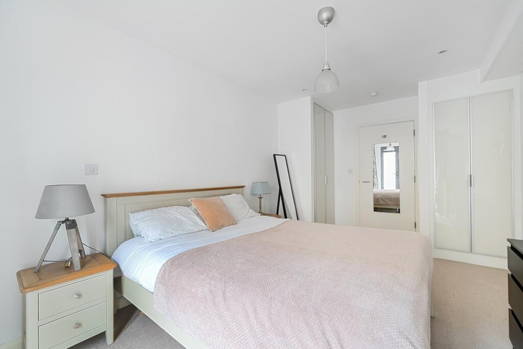 1306835-16-6846fe1280566 - Edited