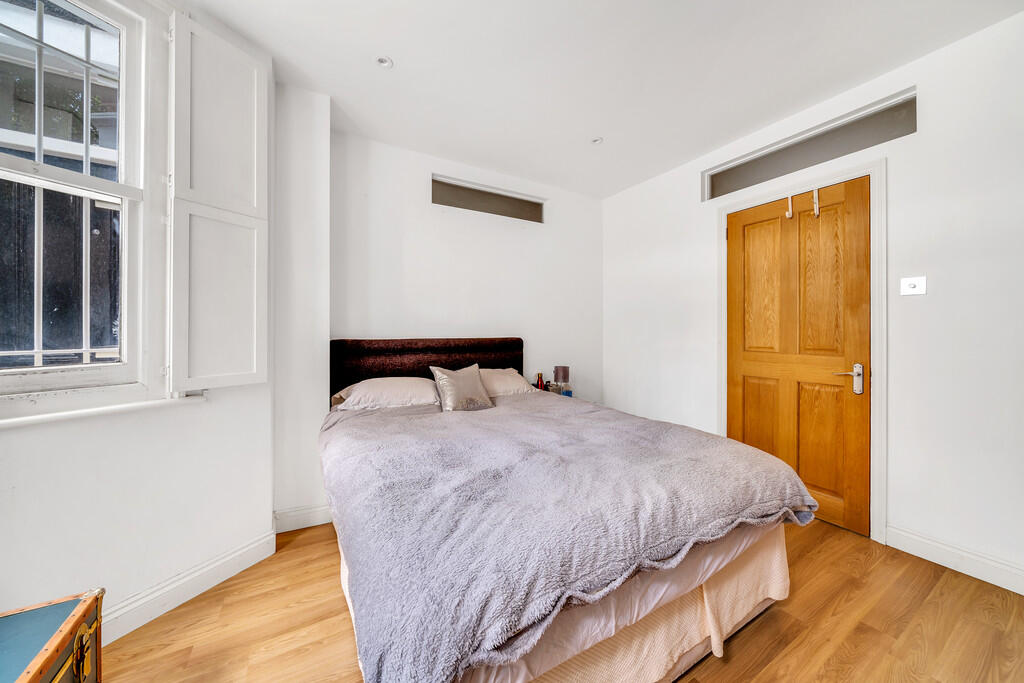 48 Upcerne Road, ...
