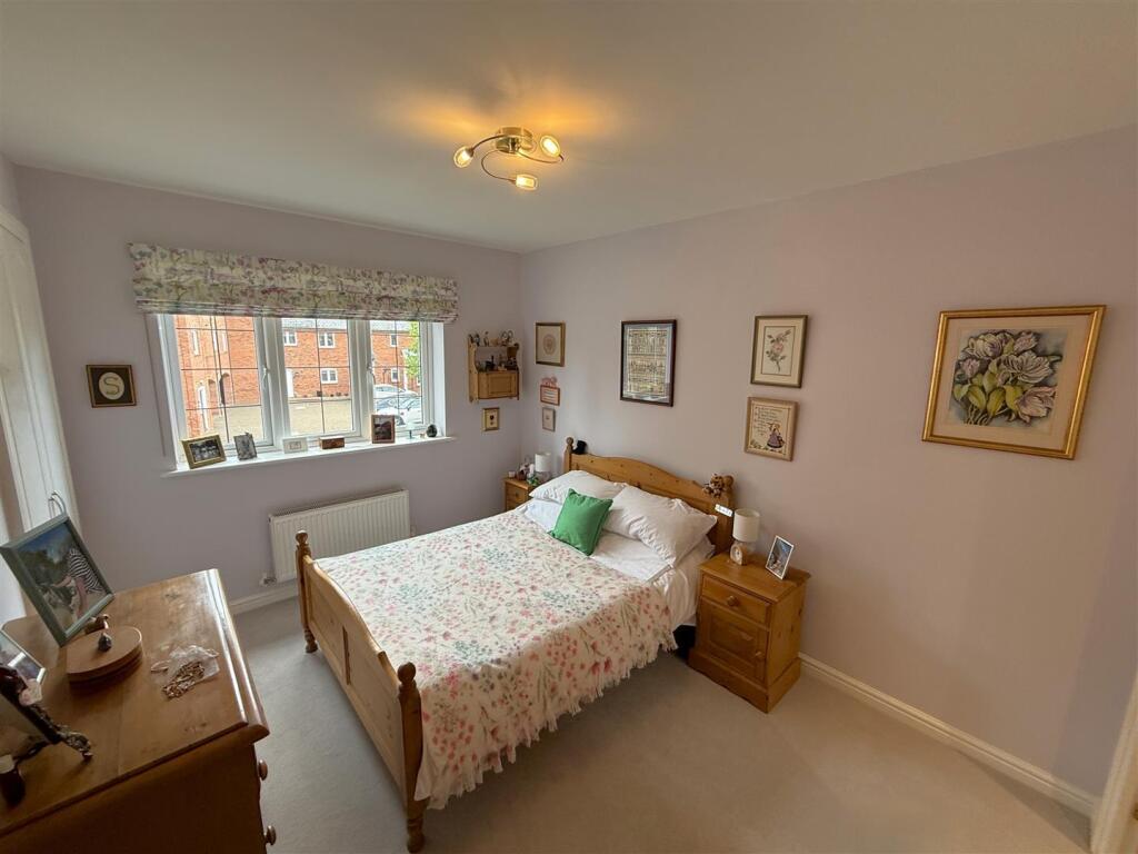 Bedroom 1A.JPG