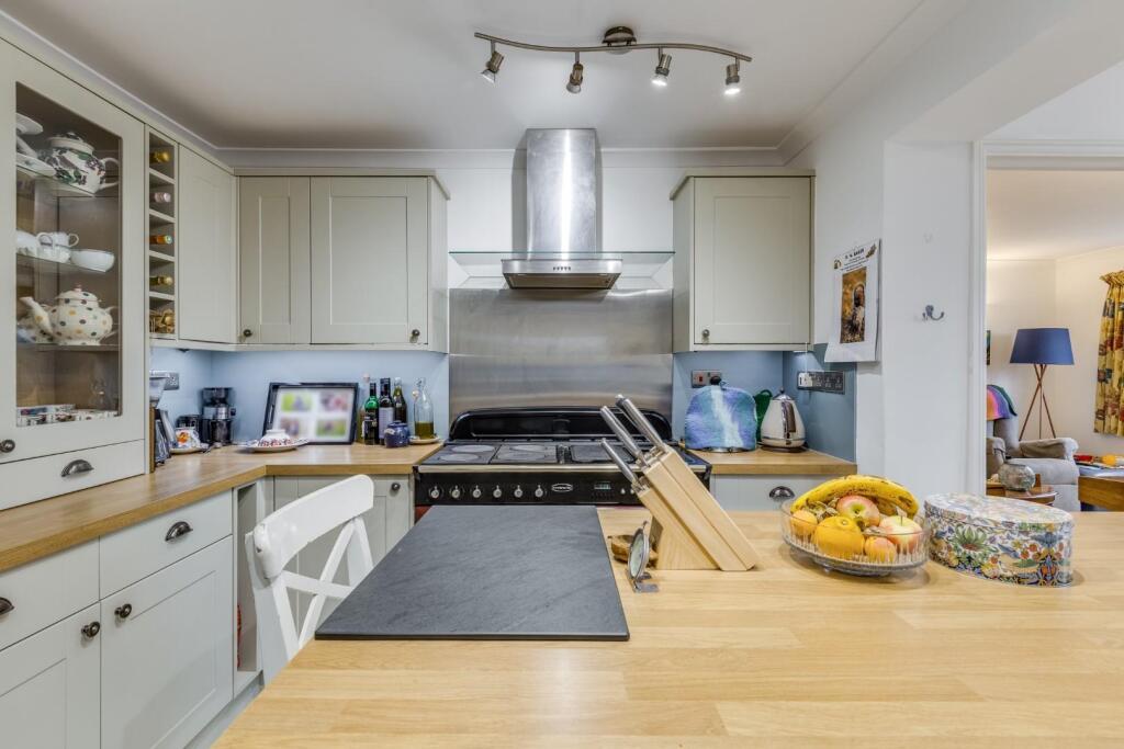 Ryecroft Lane 15-15.jpg