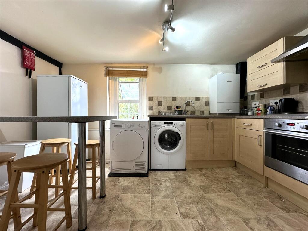 Kitchen IV.jpg