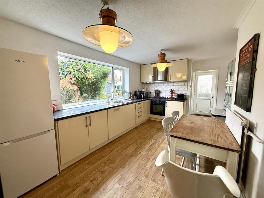 Kitchen Diner