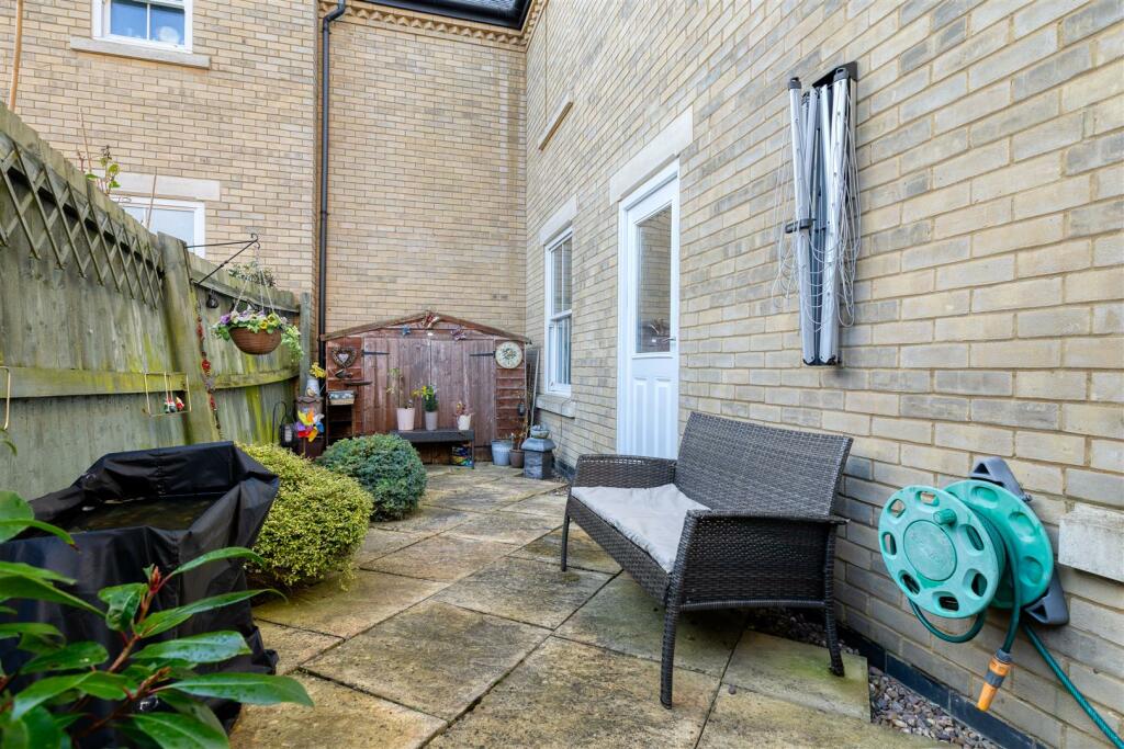 South Facing Garden