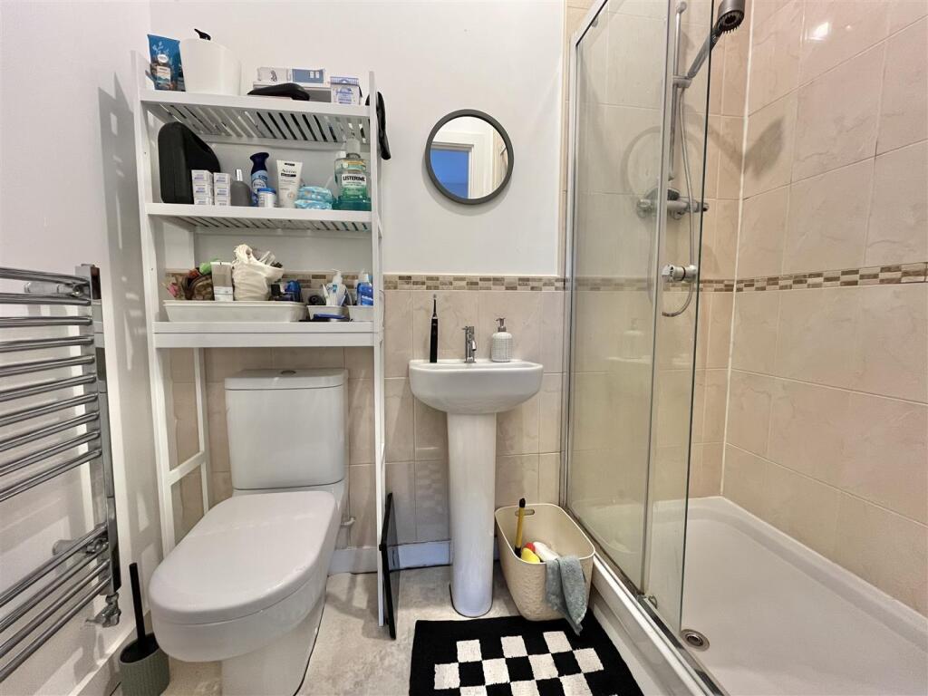 En-Suite Shower Room