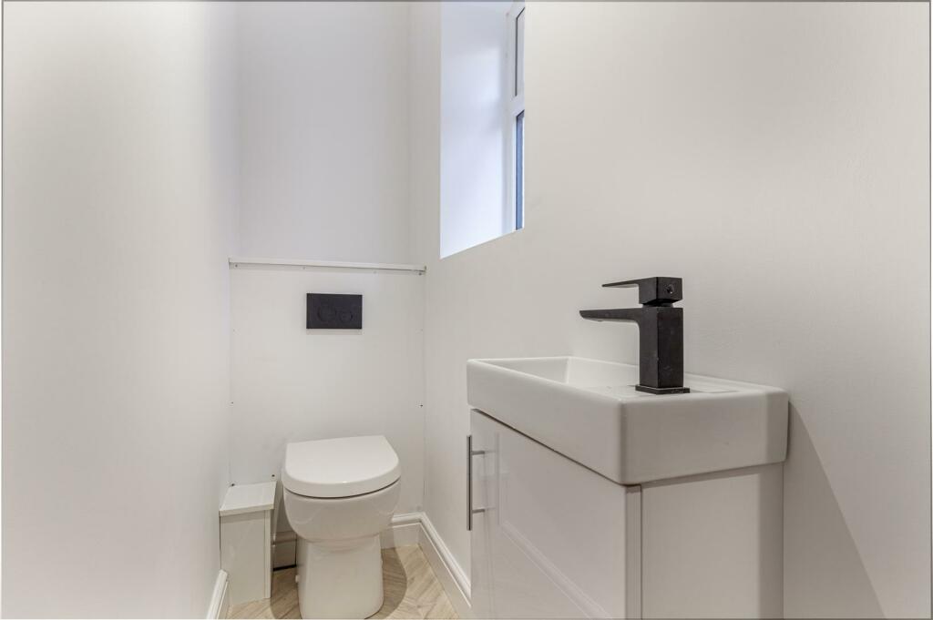 Wc.jpeg