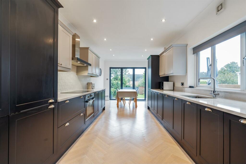 89 Richmond Road, Solihull, B92 7RR_18.jpg