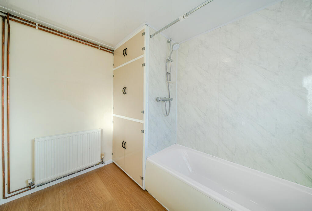 1386497-11-69306c...