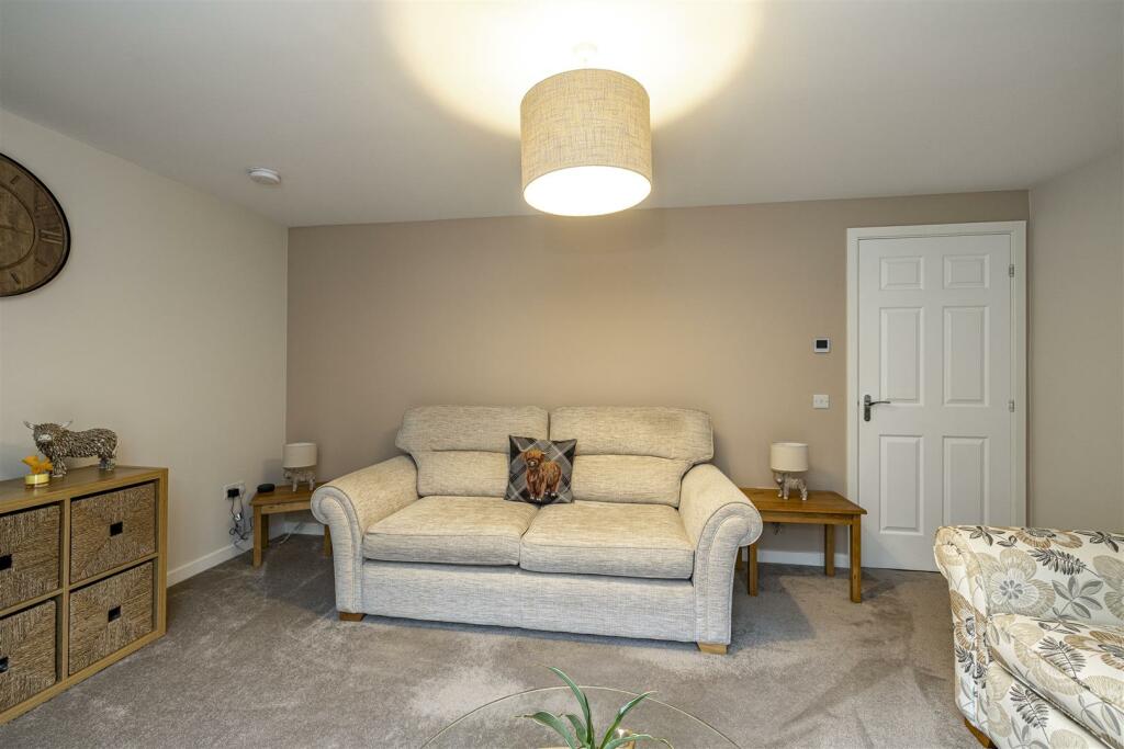 52 Knoll Park Drive Galashiels 15.JPG