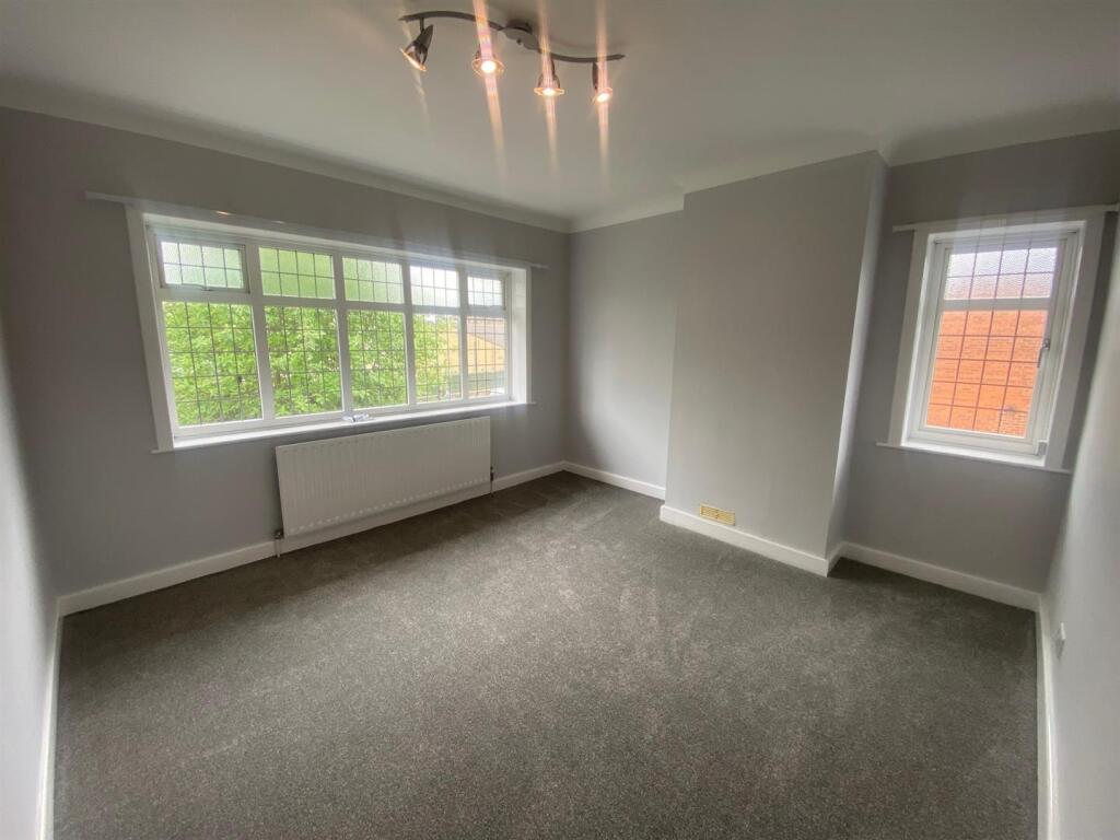 FRONT BEDROOM 2.jpg