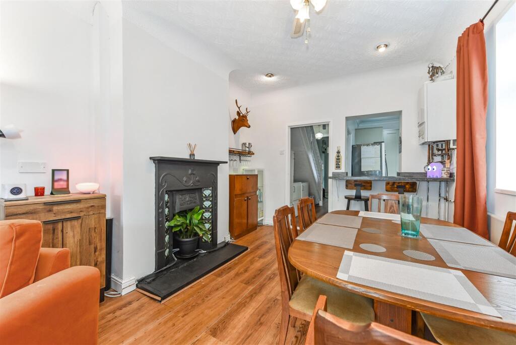 Dining room reverse.jpg