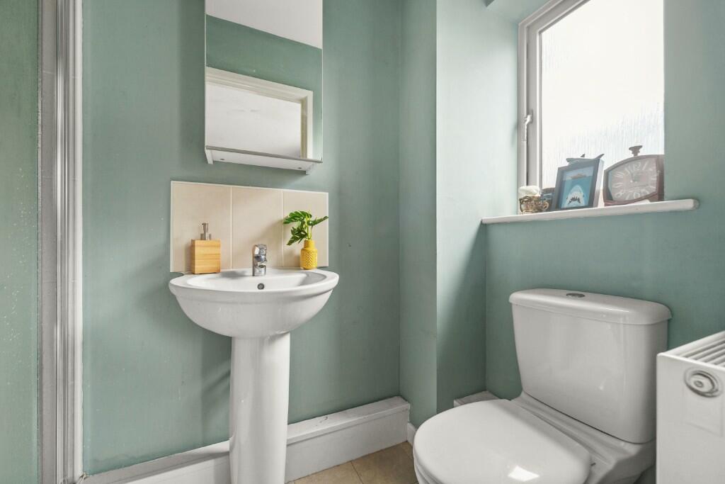 En-suite Shower