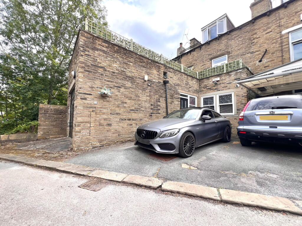 Rear aspect and garage