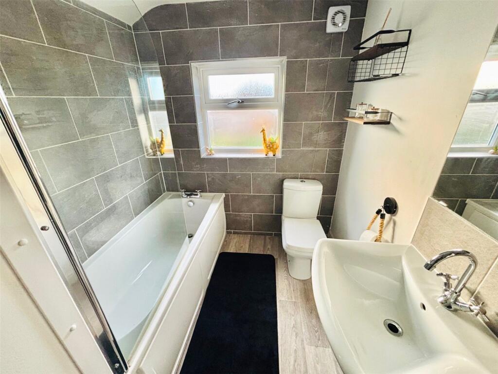 Bathroom/Wc
