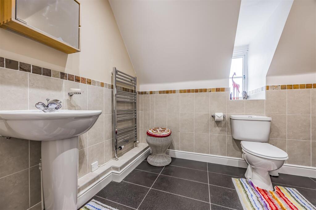 2 Clarendon Close, Denmead-PorticoMarketing-O'Hara