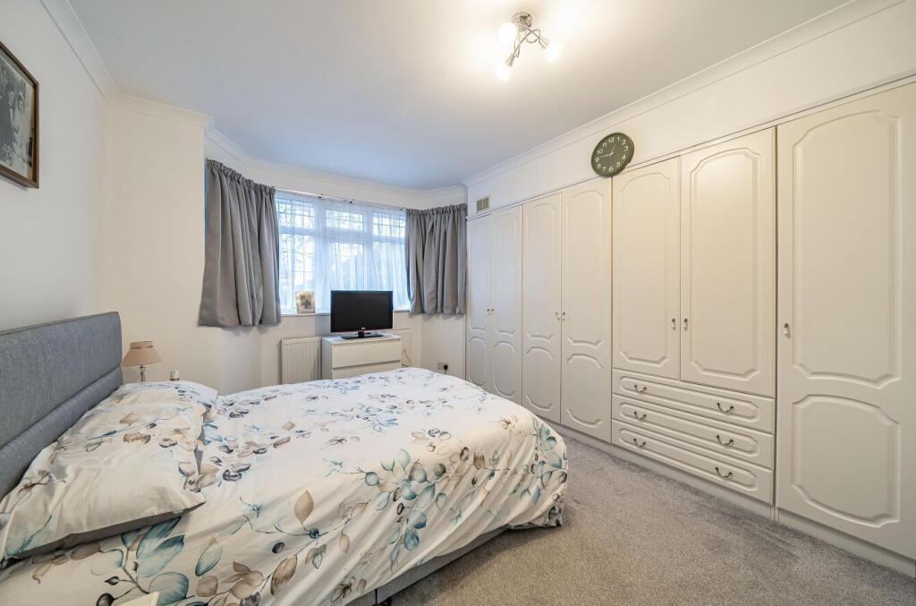 Davidson Frost-Wellings, DFW, Clamp Hill, Stanmore