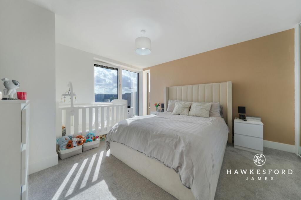 Beckett Court - Bedroom