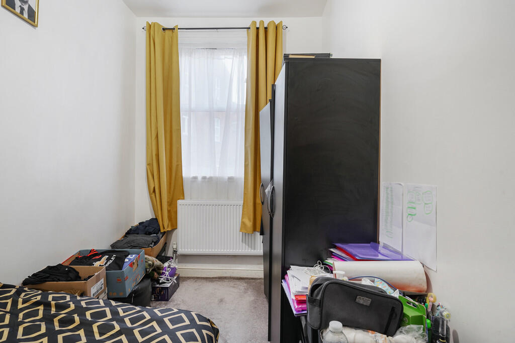 3 Rockhall Road -...