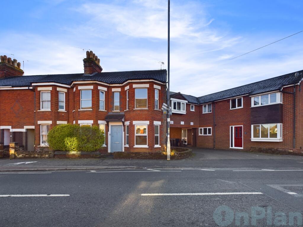 CAM04024G0-PR0016-STILL015