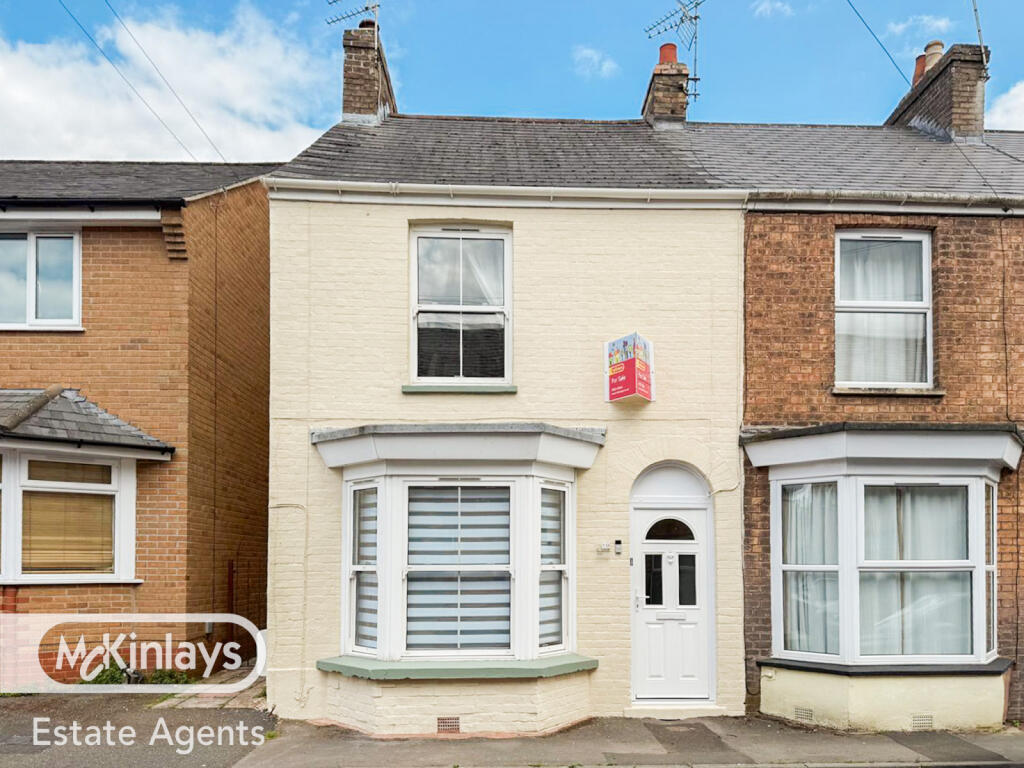 Charming two bedroom Victorian property in Palmer