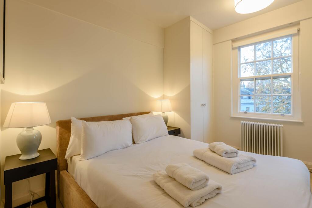 8447084-interior_29