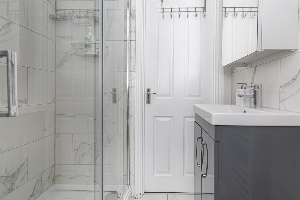 Bramleys Estate Agents - Annie Smith Way - Birkby 