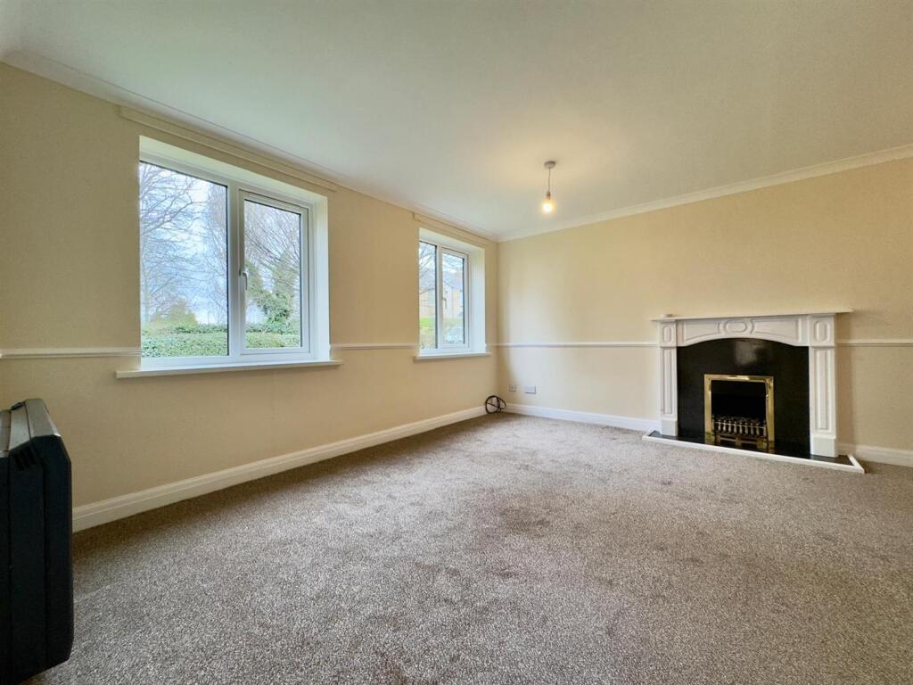 living room 7.jpg