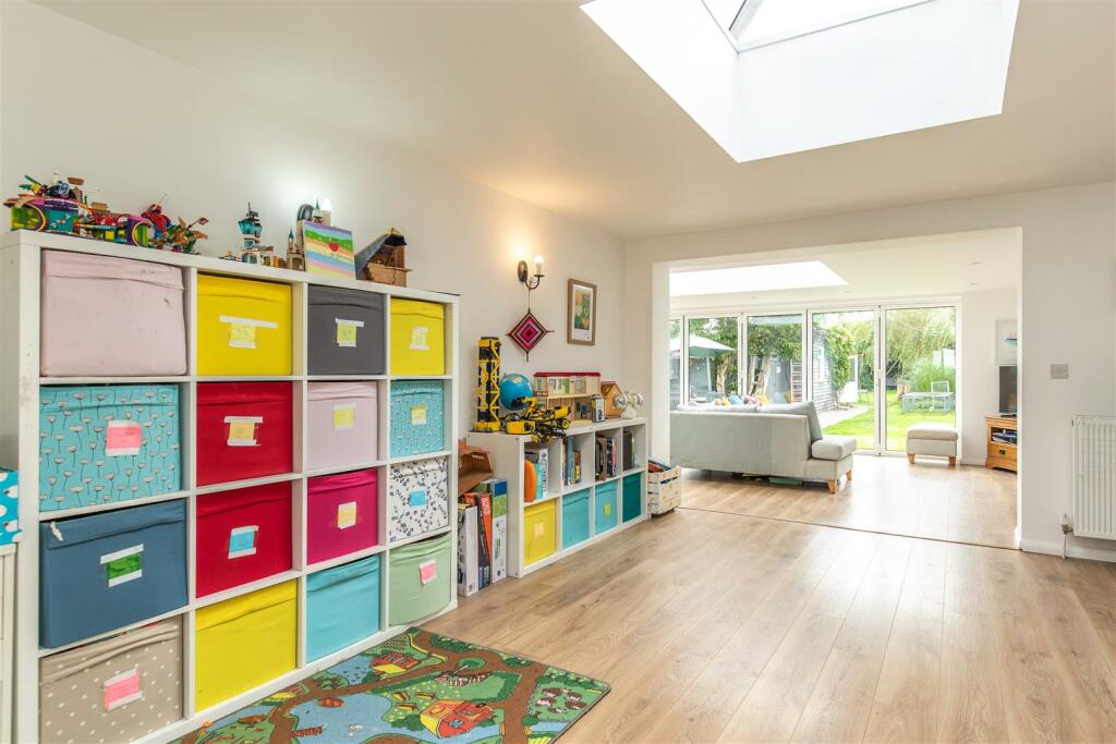 Upper Clayhill Cottage35.jpg