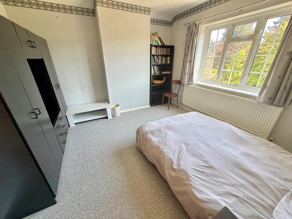 14 Preston Avenue...