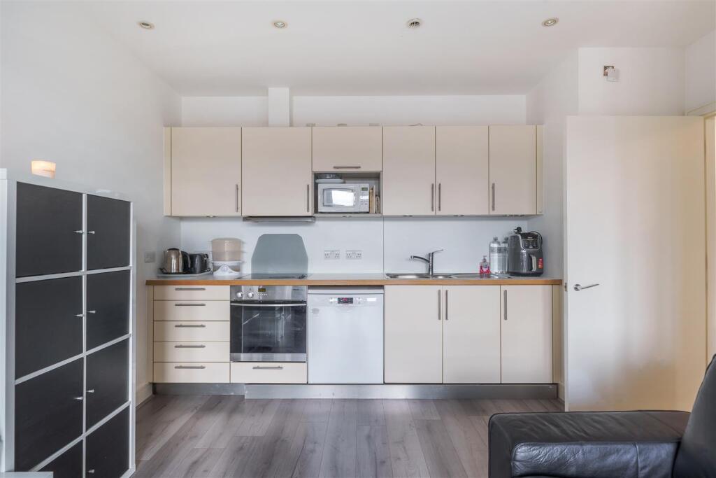 Kitchen.jpg