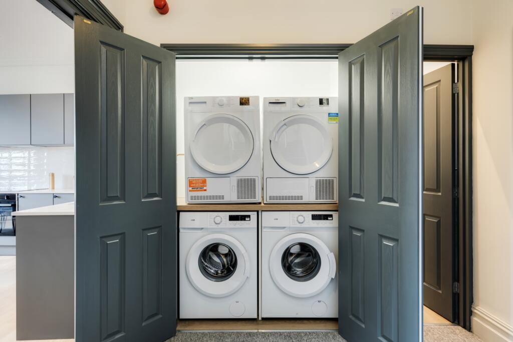 Utility cupboard (1)