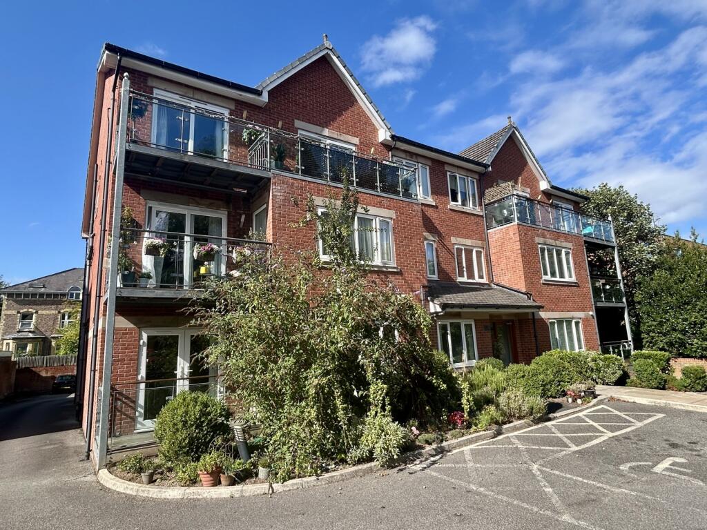 Cearns Road, Oxton, Merseyside, CH43