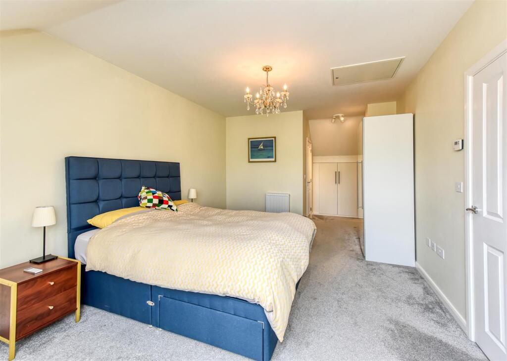 59 Henry Fowler Drive-07.jpg