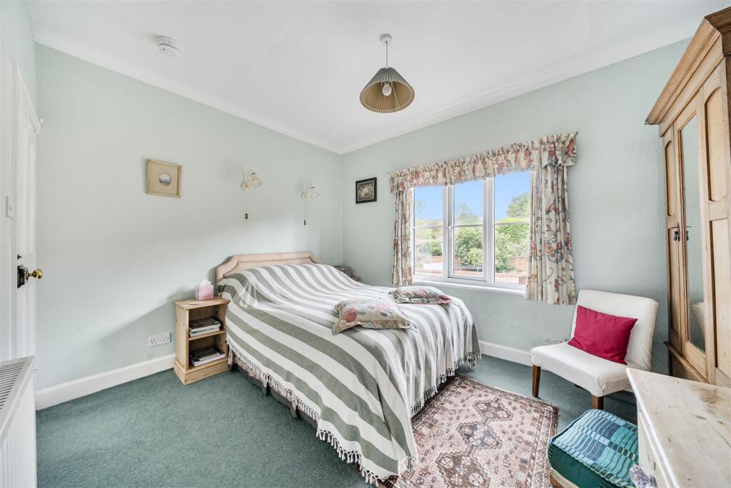 West End Farm, 5 West End