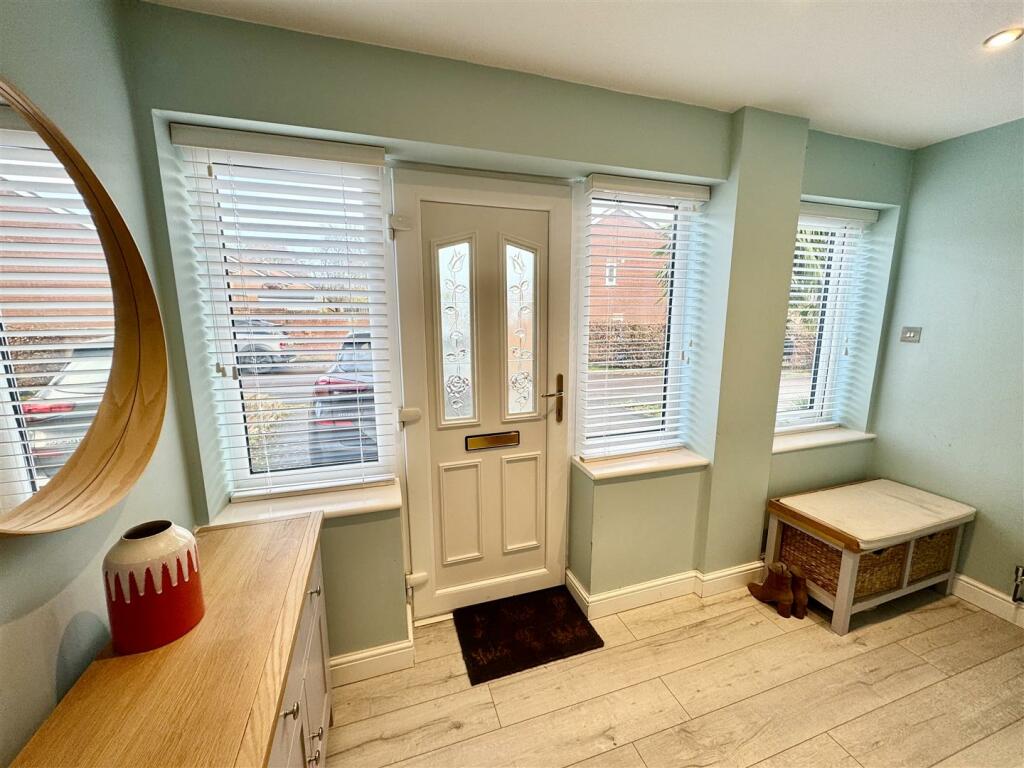 ENTRANCE HALL