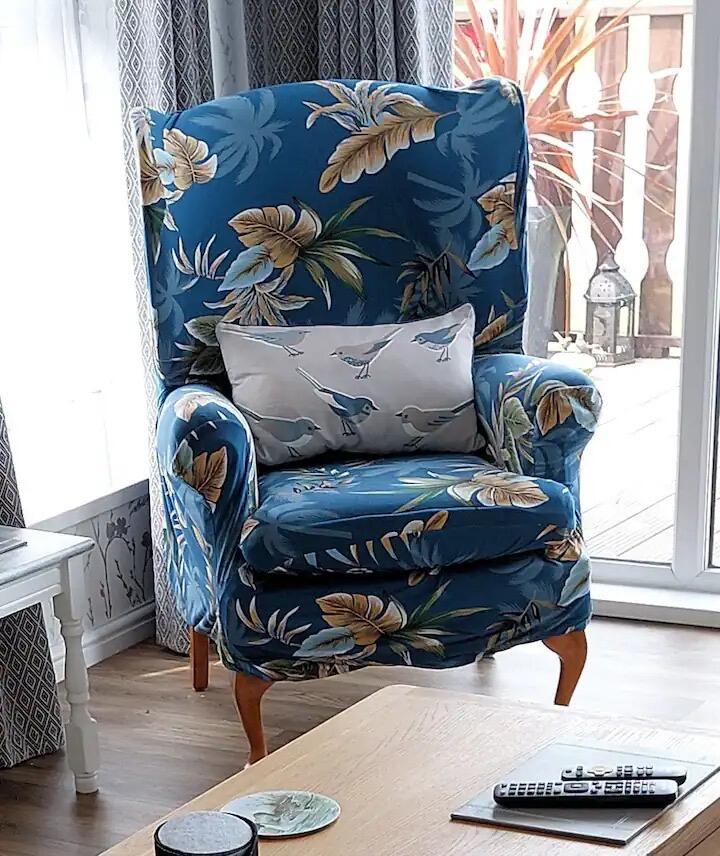 7deeb5aa-f04f-4879-ad74-cc499a454a29