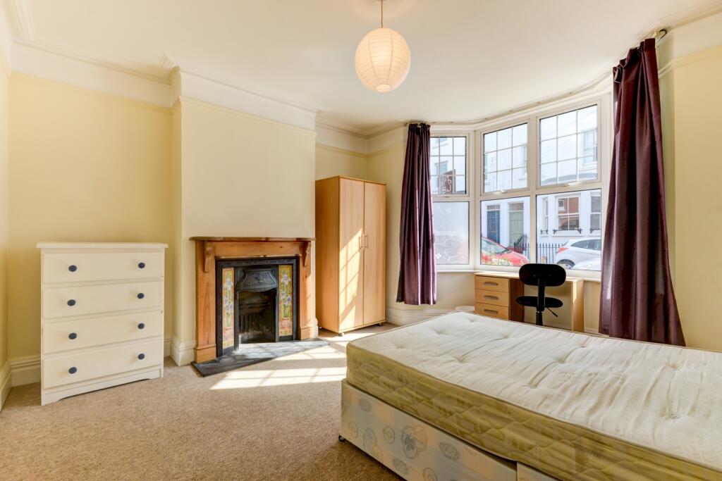 BED 1