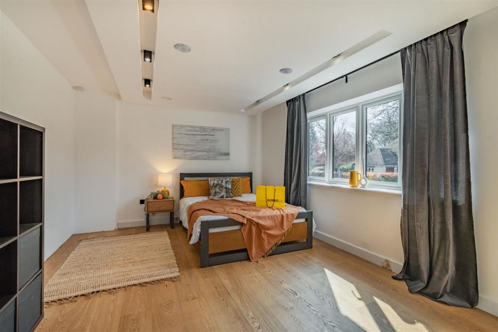 8496053-interior09.jpg